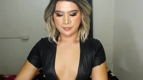 Zoe online show from February 20, 2025, 2:57 pm