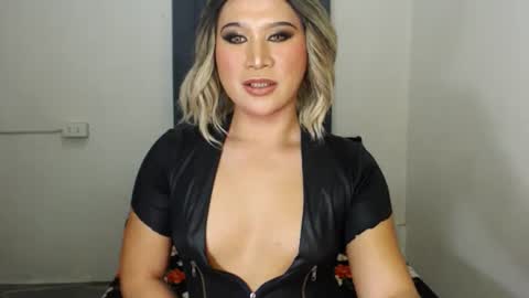 Zoe online show from February 21, 2025, 9:02 am