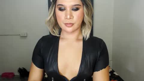 Zoe online show from February 22, 2025, 11:57 am