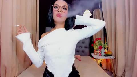 jhaii online show from January 5, 2025, 7:49 pm