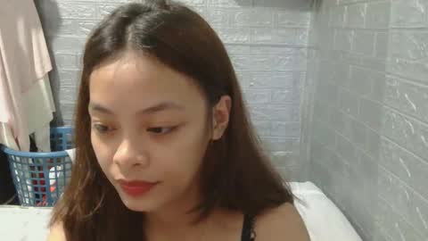 juliana online show from May 20, 2026, 1:50 pm