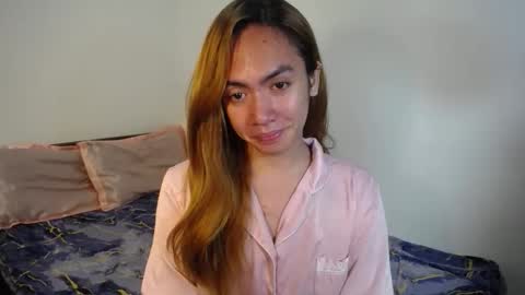 Snapshot of urlovelypinayxxx chatting on October 12, 2025, 11:20 am MIYA online show from October 12, 2025, 11:20 am