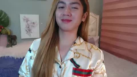 Snapshot of urlovelypinayxxx chatting on April 8, 2026, 6:41 pm MIYA online show from April 8, 2026, 6:41 pm