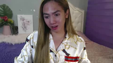 Snapshot of urlovelypinayxxx chatting on May 28, 2026, 5:21 pm MIYA online show from May 28, 2026, 5:21 pm