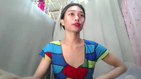 Snapshot of urloverjasmine_xx chatting on May 19, 2026, 12:05 am urloverjasmine_xx online show from May 19, 2026, 12:05 am