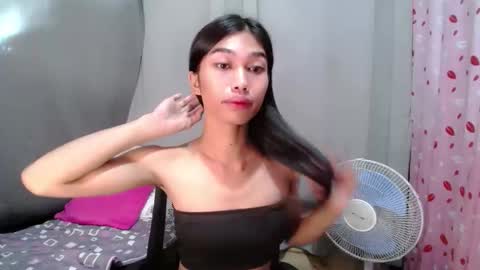 Snapshot of urloverjasmine_xx chatting on May 21, 2026, 11:56 pm urloverjasmine_xx online show from May 21, 2026, 11:56 pm