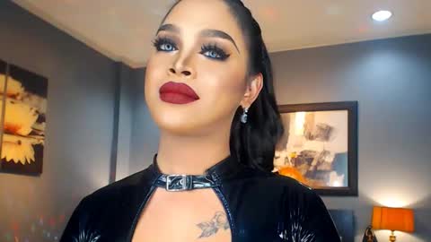 UrMajestyTyra online show from February 27, 2025, 11:15 pm