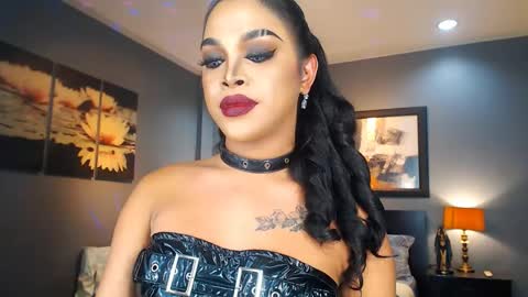 UrMajestyTyra online show from March 3, 2025, 7:10 am