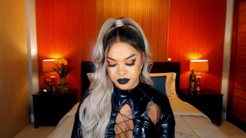 Snapshot of urmajestytyra chatting on June 20, 2026, 1:52 am UrMajestyTyra online show from June 20, 2026, 1:52 am