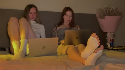 urmissalice online show from April 18, 2026, 7:29 pm