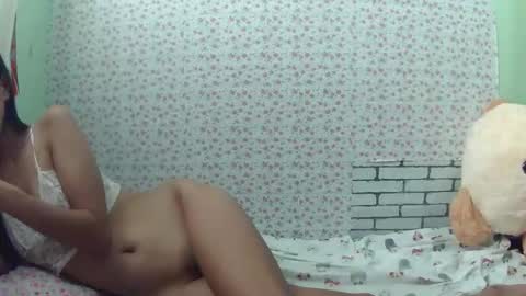 It me SHELLA  online show from November 15, 2025, 1:03 am