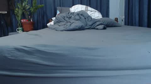 Mel online show from March 8, 2025, 5:07 am