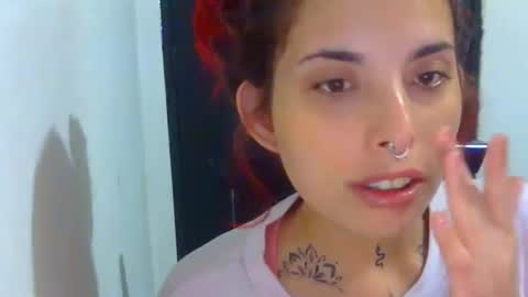 Aniie online show from September 18, 2025, 7:49 pm