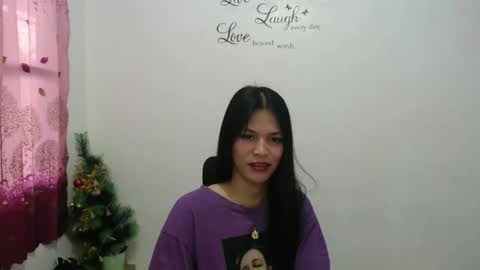 hi im kim online show from December 2, 2024, 11:07 pm