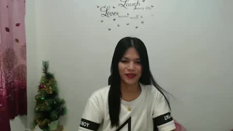 hi im kim online show from December 4, 2024, 10:46 am