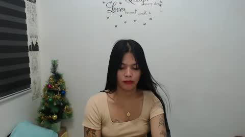 hi im kim online show from December 12, 2024, 2:00 pm