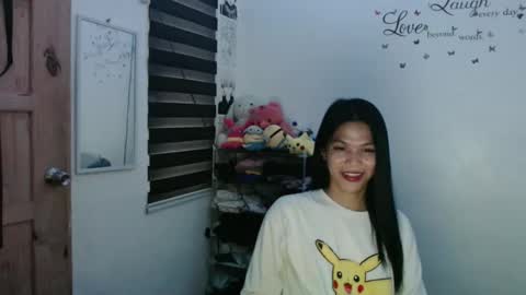 hi im kim online show from February 10, 2025, 2:41 am