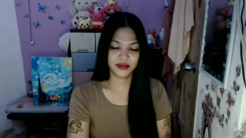 hi im kim online show from June 26, 2026, 1:04 pm