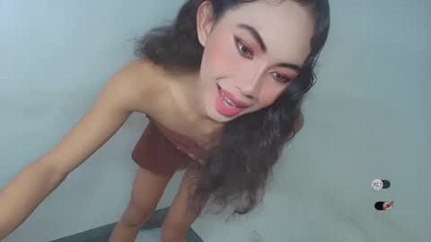 urpretty_mistake online show from February 15, 2026, 5:48 am