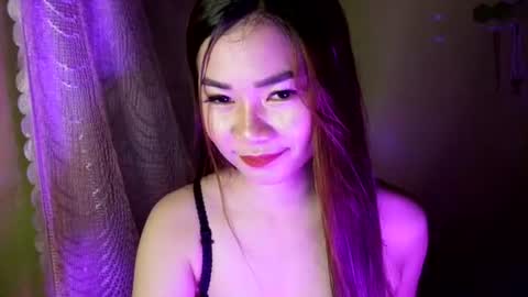 Snapshot of ursecret_desire chatting on July 8, 2026, 9:14 am Madison online show from July 8, 2026, 9:14 am