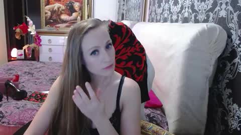 UrSecretTreasure88 online show from December 3, 2025, 11:30 am