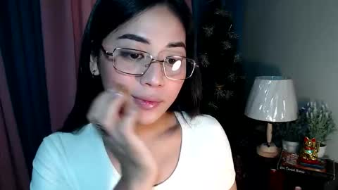 JUST CALL ME CALI online show from December 14, 2025, 3:23 am