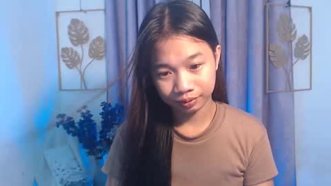 JUST CALL ME LLANA online show from February 21, 2026, 4:35 am