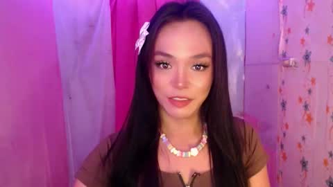 TYRA online show from April 10, 2026, 8:41 am