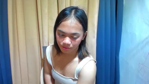 urslutty_mayie online show from February 19, 2026, 2:18 am