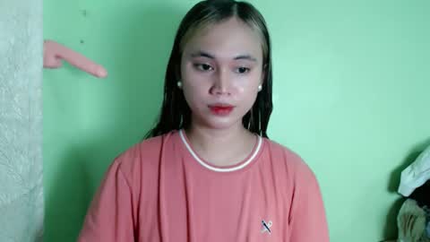 Snapshot of ursweet_athisa18 chatting on June 1, 2026, 8:38 am Athisa online show from June 1, 2026, 8:38 am