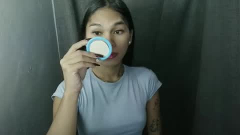 ursweet_zeviixx online show from May 28, 2026, 8:55 am
