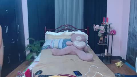 UrSweetBbGirl online show from May 6, 2026, 6:30 am