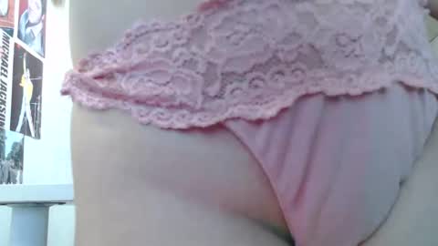 Ursweetclassygirl online show from October 25, 2025, 8:47 pm