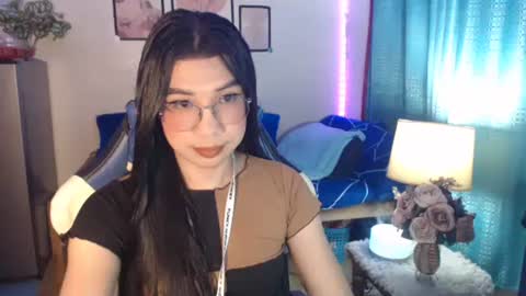 Snapshot of urwetasianprincessxx chatting on January 6, 2025, 10:57 am Ashley Kate Mateo Gray online show from January 6, 2025, 10:57 am