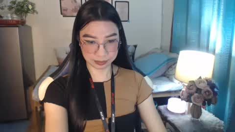 Snapshot of urwetasianprincessxx chatting on February 12, 2025, 5:58 am Ashley Kate Mateo Gray online show from February 12, 2025, 5:58 am