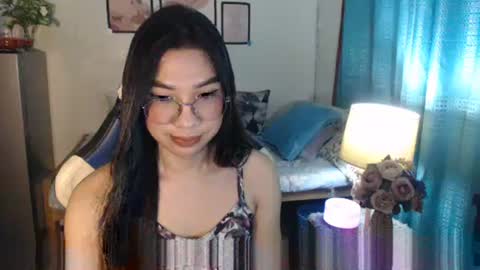 Snapshot of urwetasianprincessxx chatting on March 4, 2025, 1:38 pm Ashley Kate Mateo Gray online show from March 4, 2025, 1:38 pm