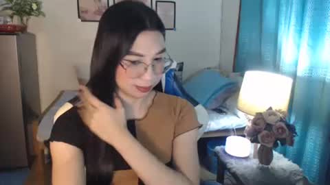 Snapshot of urwetasianprincessxx chatting on March 5, 2025, 11:28 am Ashley Kate Mateo Gray online show from March 5, 2025, 11:28 am