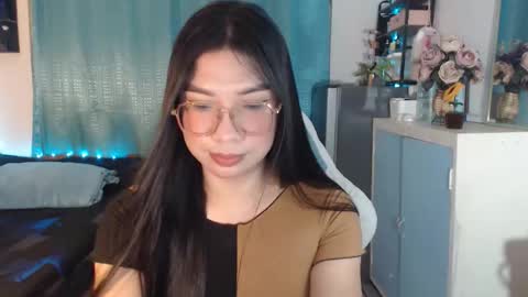 Ashley Kate Mateo Gray online show from March 24, 2026, 10:09 am