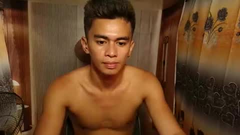 urwild_fuckerxx online show from April 20, 2026, 8:17 am