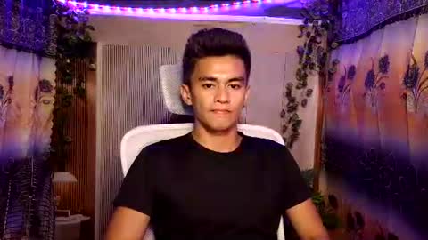 Snapshot of urwild_fuckerxx chatting on April 28, 2026, 9:25 am urwild_fuckerxx online show from April 28, 2026, 9:25 am