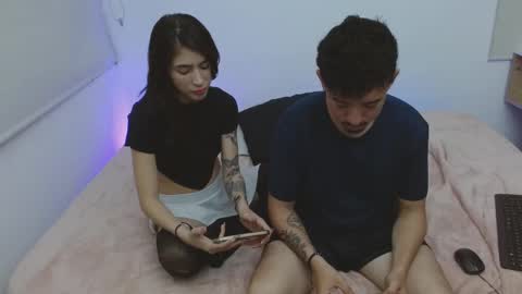 useronlypurple777 online show from October 17, 2025, 4:37 am