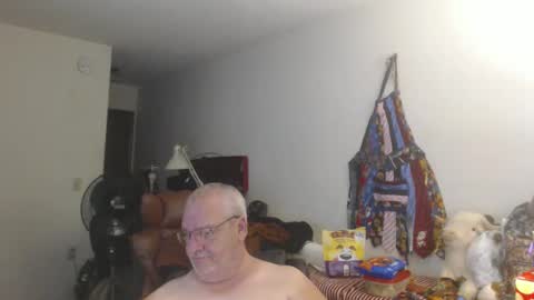 Eric online show from October 7, 2025, 3:04 am