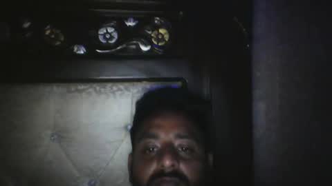 Snapshot of usman184 chatting on April 29, 2026, 9:21 pm Mian184 online show from April 29, 2026, 9:21 pm