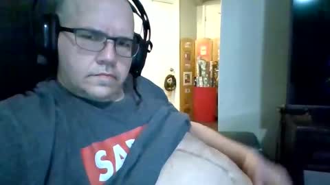 usstarr1 online show from December 23, 2024, 6:27 pm