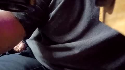 uwannnas online show from April 25, 2026, 8:17 am