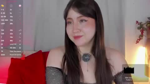 Snapshot of uwumary chatting on July 3, 2026, 3:02 am Mary online show from July 3, 2026, 3:02 am