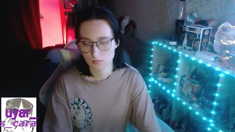 Cara online show from September 15, 2025, 3:56 pm