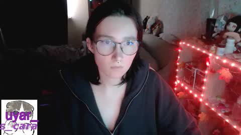 Cara online show from October 13, 2025, 12:27 pm