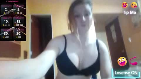 Snapshot of vagimosa chatting on March 7, 2025, 9:27 pm vagimosa online show from March 7, 2025, 9:27 pm