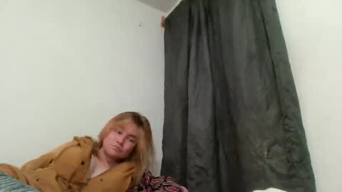 Snapshot of vagimosa chatting on November 11, 2025, 8:25 am vagimosa online show from November 11, 2025, 8:25 am